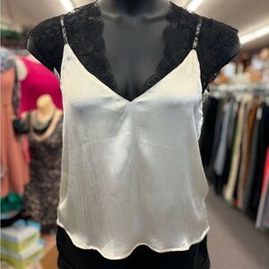 akaiv Ladies Beige Top